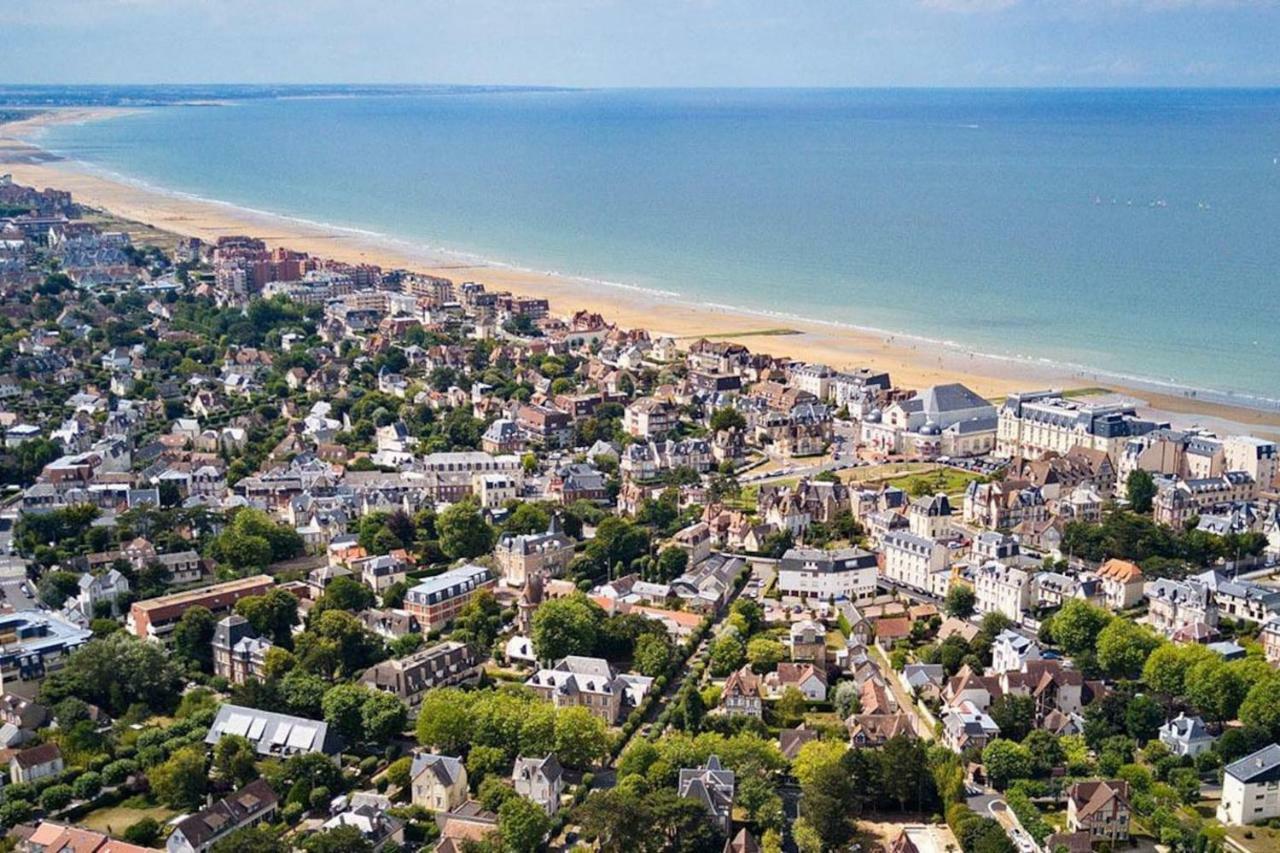 Charmant 2 Pieces A 500 M Des Plages Et Du Centre Cabourg Exterior photo